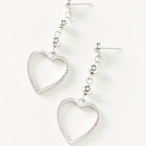 Urban Outfitters - Alicia Heart Drop Earrings